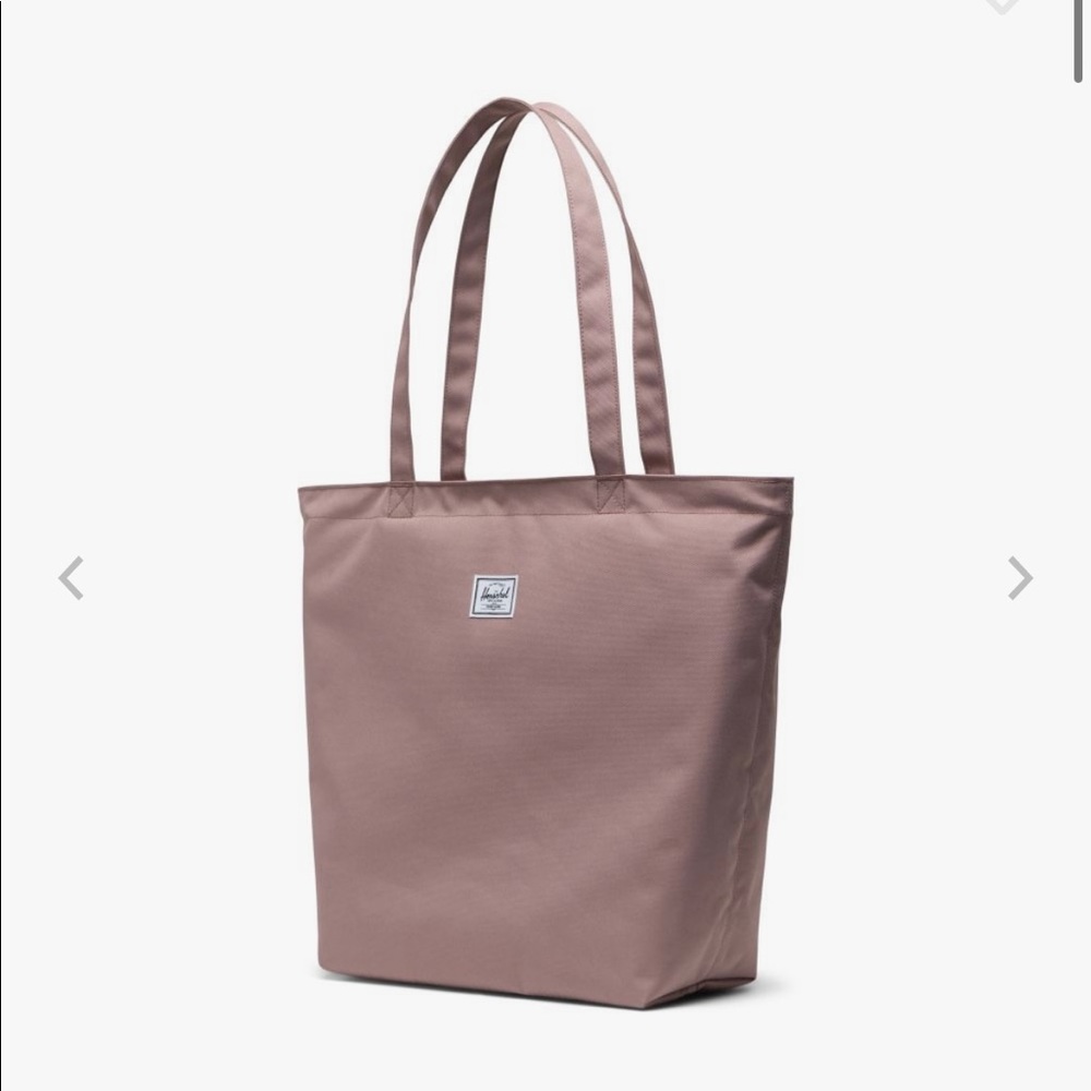 Herschel Pink Totebag brand new with tag. Height 43 cm Width 36 cm, zipper top.